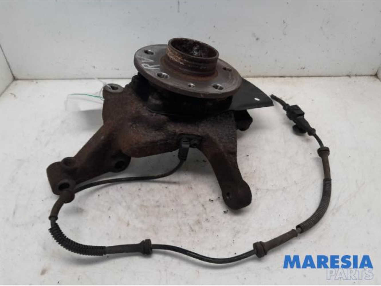 Fiat - Talento - Knuckle, front right