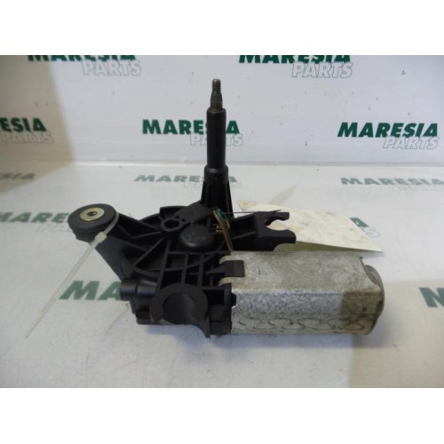 Fiat - Stilo - Scheibenwischermotor hinten
