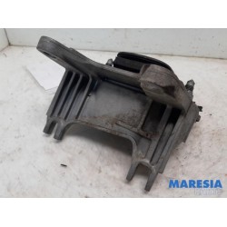 Fiat - Talento - Gearbox mount