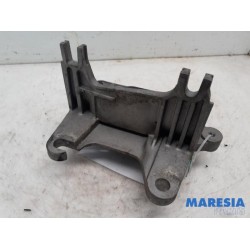 Fiat - Talento - Gearbox mount