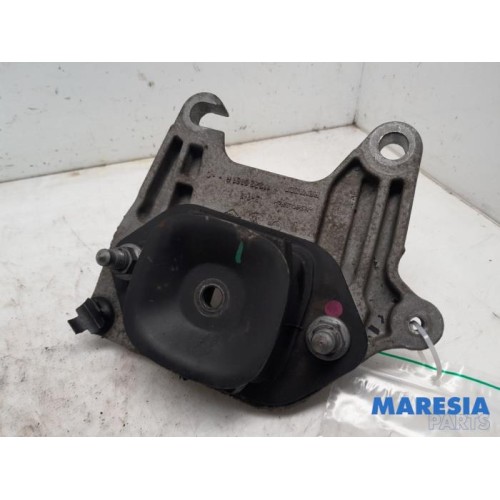 Fiat - Talento - Gearbox mount