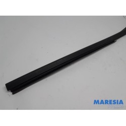 Fiat - Talento - Cadre pare-brise