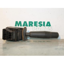 Peugeot - 106 - Indicator switch