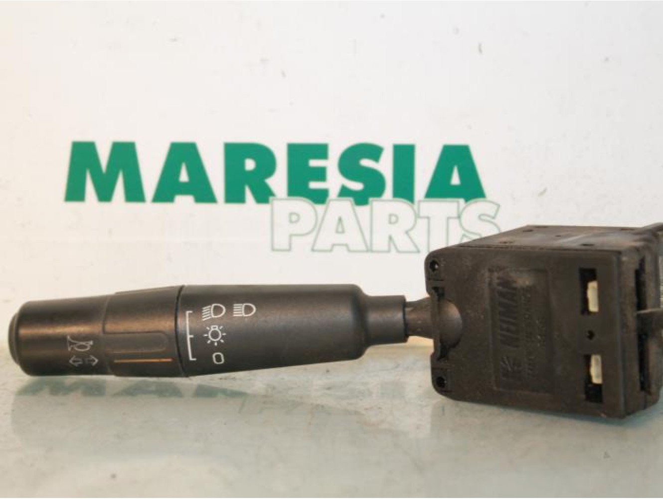 Peugeot - 106 - Indicator switch