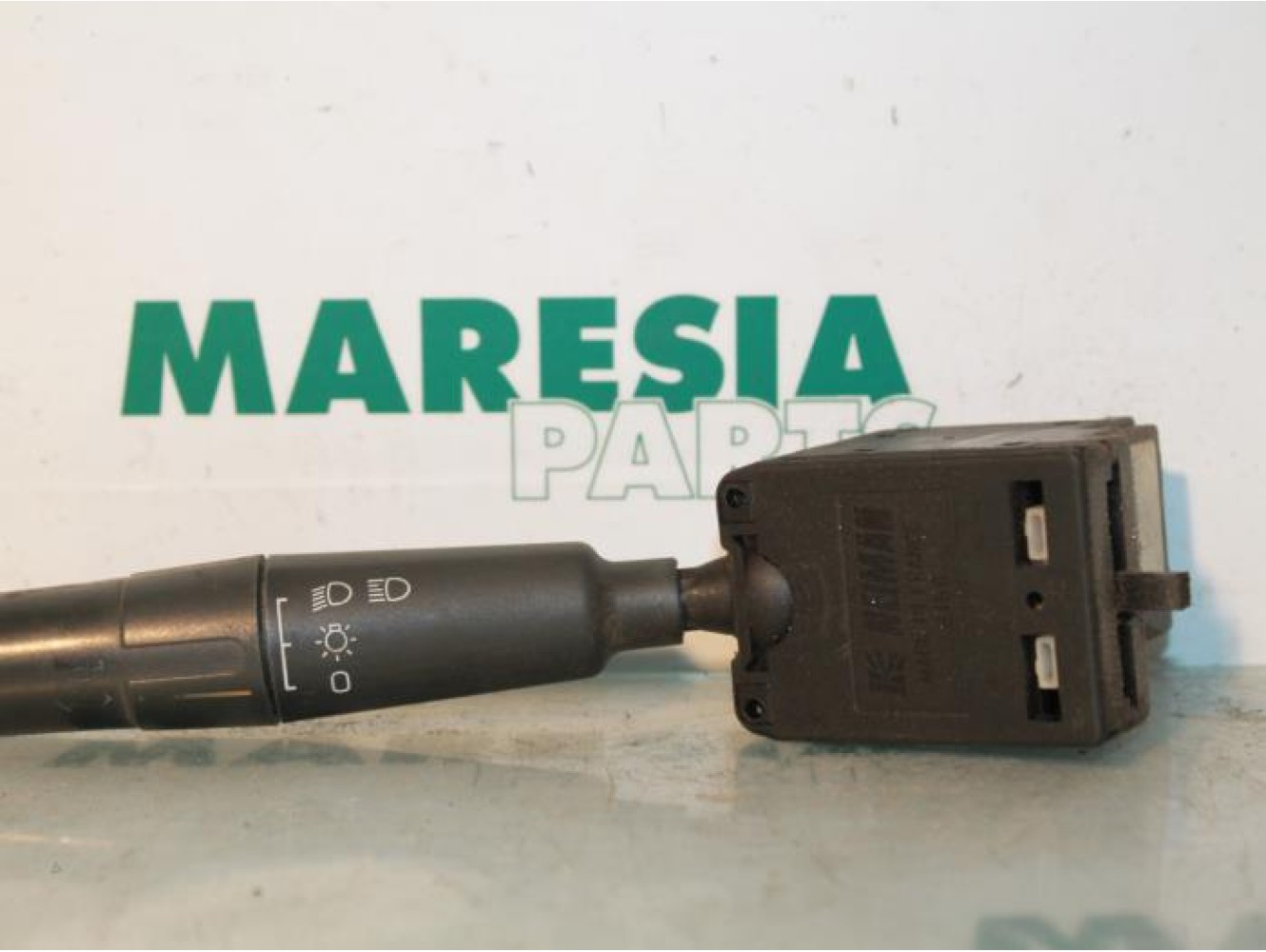 Peugeot - 106 - Indicator switch