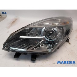 Renault - Scenic - Koplamp links