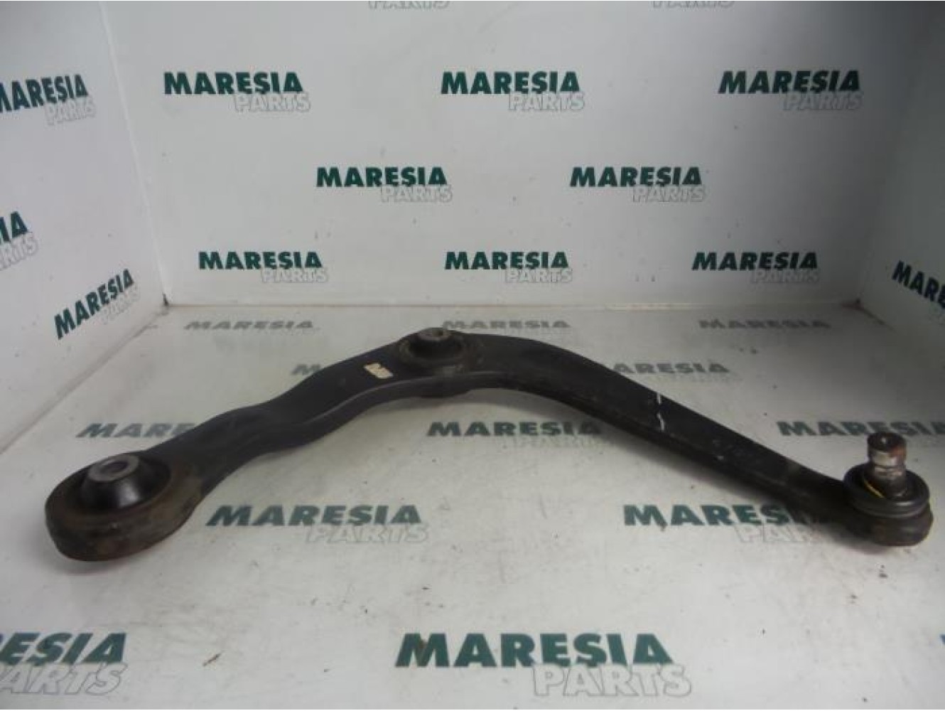 Peugeot - 206 - Front lower wishbone, right