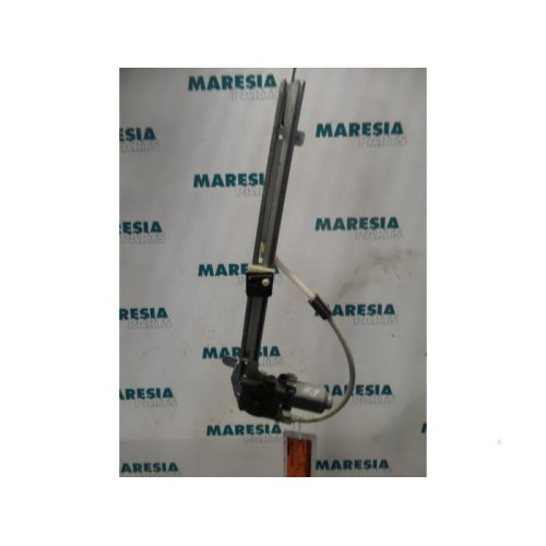 Renault - Laguna - Rear door window mechanism 4-door, right