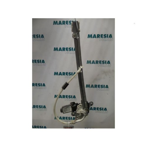 Renault - Laguna - Rear door window mechanism 4-door, right
