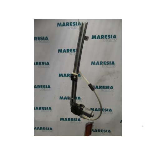 Renault - Laguna - Rear door window mechanism 4-door, right