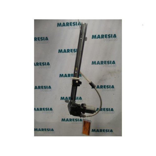 Renault - Laguna - Rear door window mechanism 4-door, right