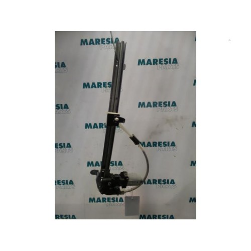 Renault - Laguna - Rear door window mechanism 4-door, right