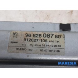 Peugeot - 3008 - Fenstermechanik 4-türig links hinten