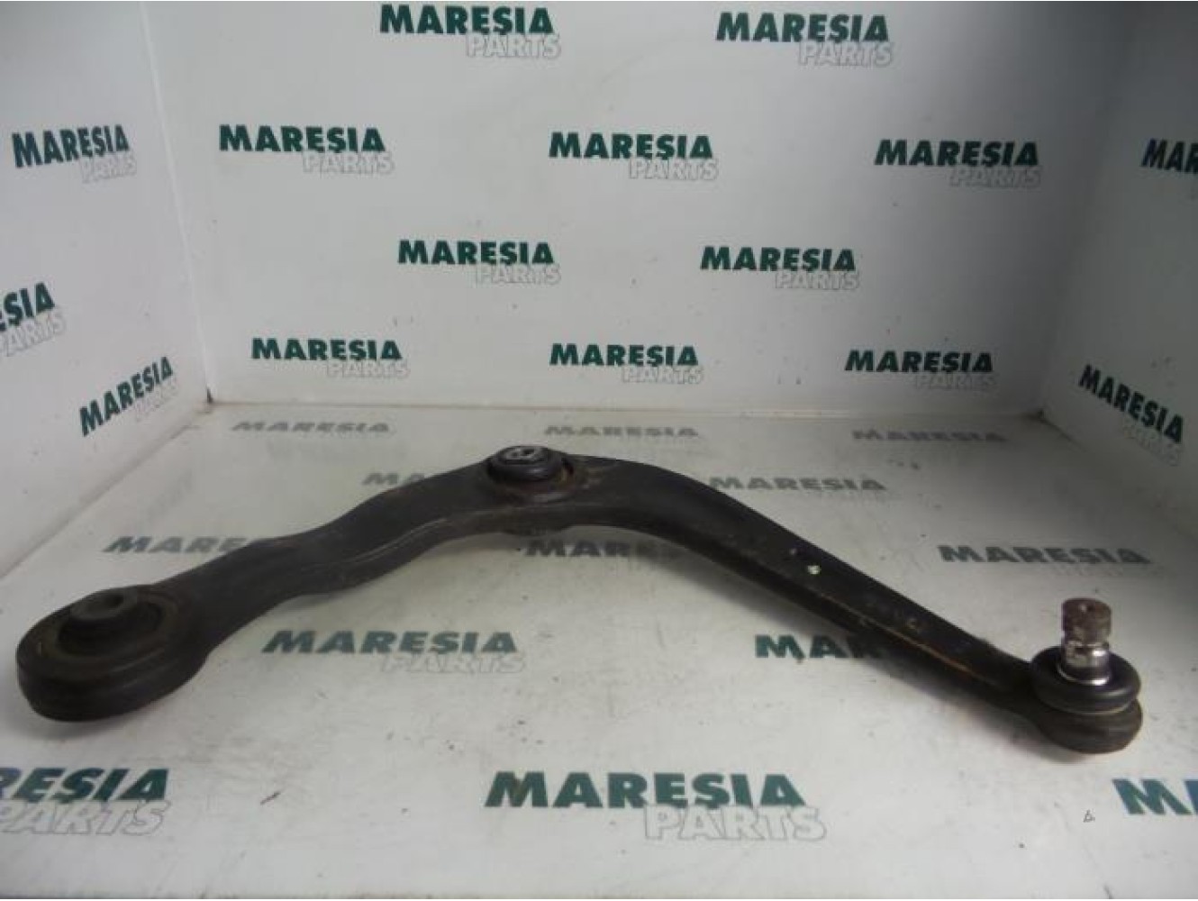 Peugeot - 206 - Front lower wishbone, right