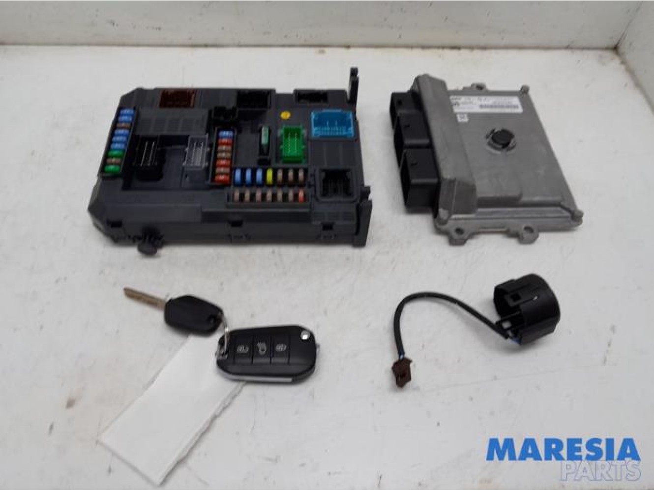 Peugeot - 208 - Engine management computer