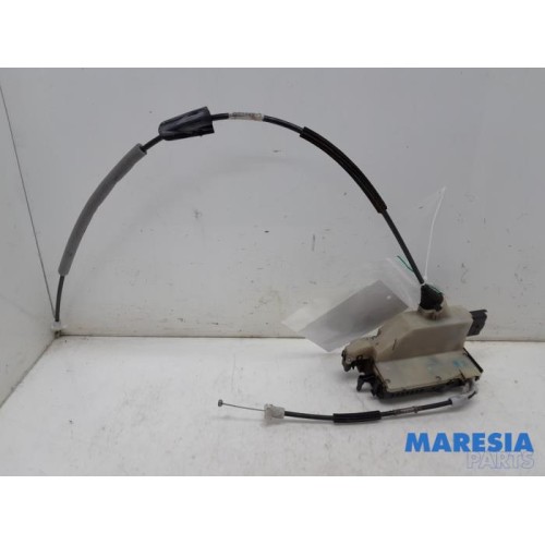 Peugeot - 208 - Door lock mechanism 2-door, right