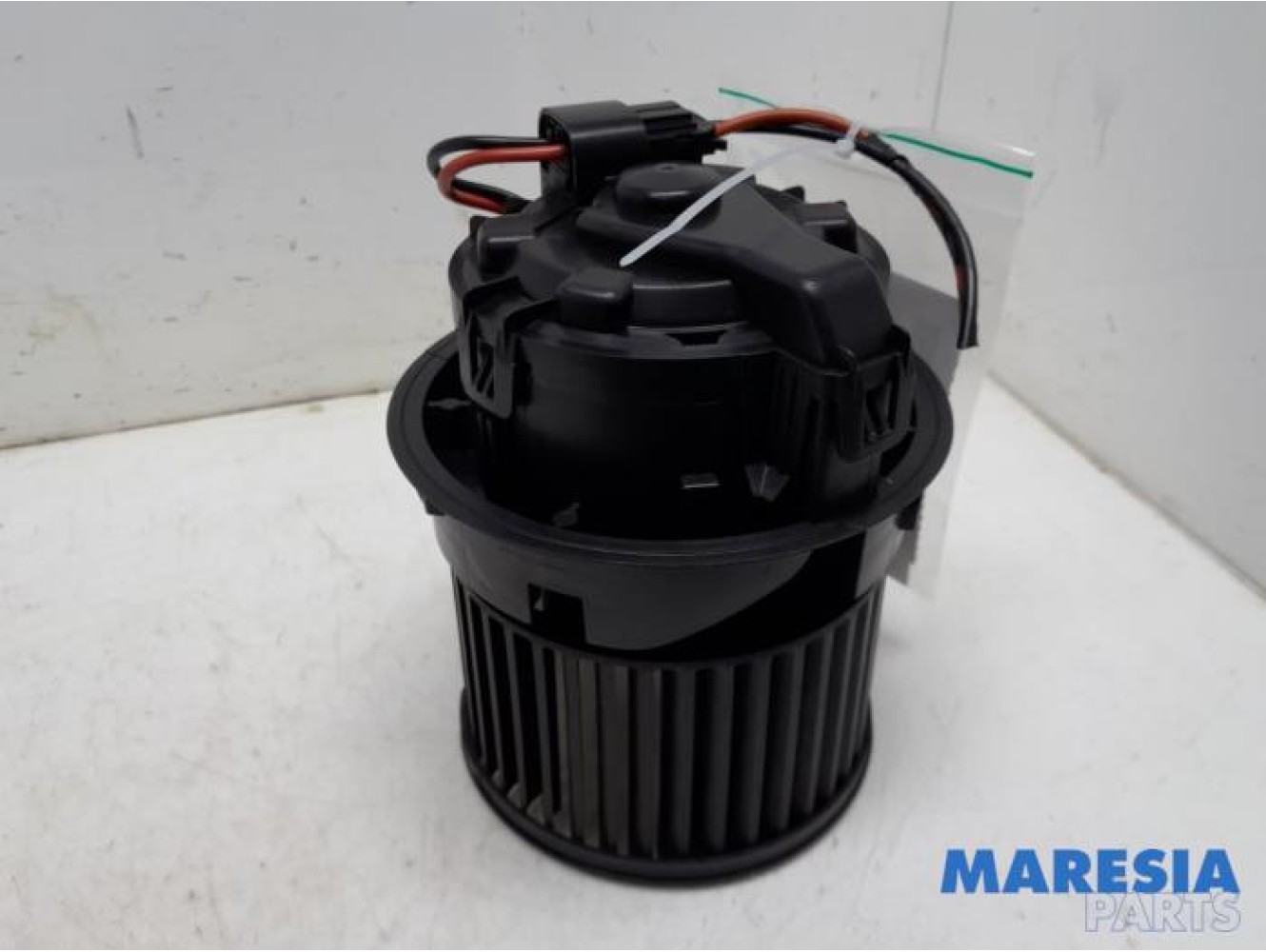 Peugeot - 208 - Heating and ventilation fan motor
