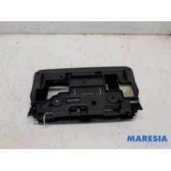 Peugeot - 208 - Panneau commande radio