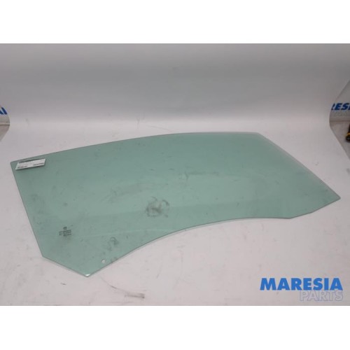 Peugeot - 208 - Door window 2-door, right