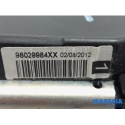 Peugeot - 208 - Sicherheitsgurt rechts vorne
