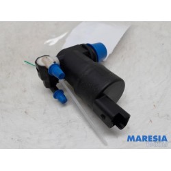 Peugeot - 208 - Scheibensprüherpumpe vorne