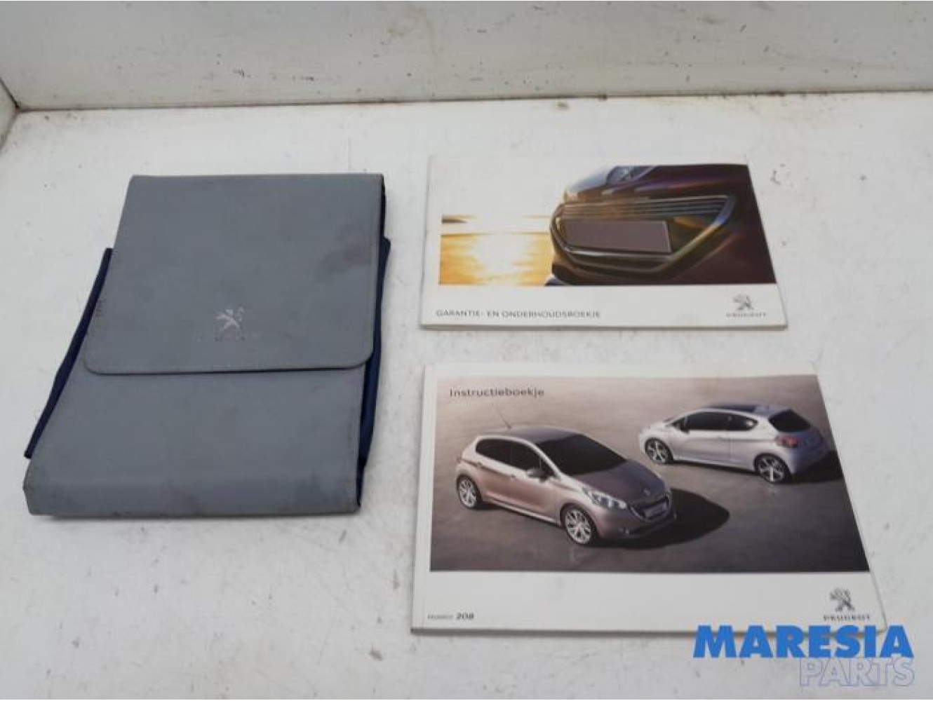 Peugeot - 208 - Instruction Booklet