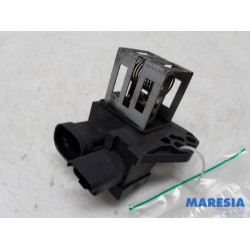 Peugeot - 208 - Cooling fan resistor