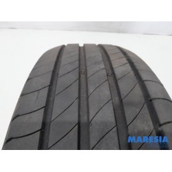 Citroen - C4 - Tyre