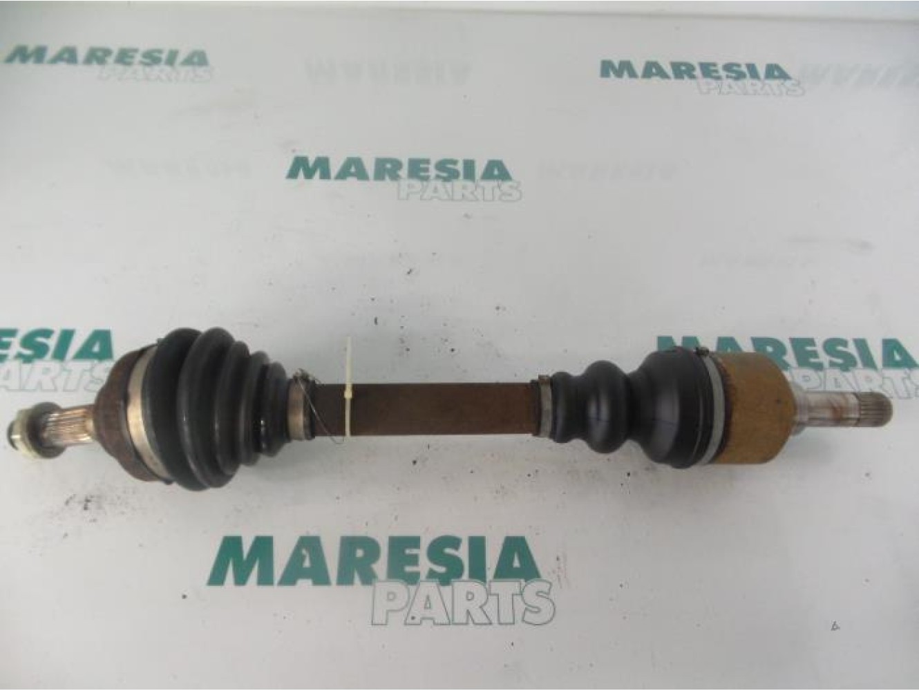Citroen - Berlingo - Aandrijfas links-voor