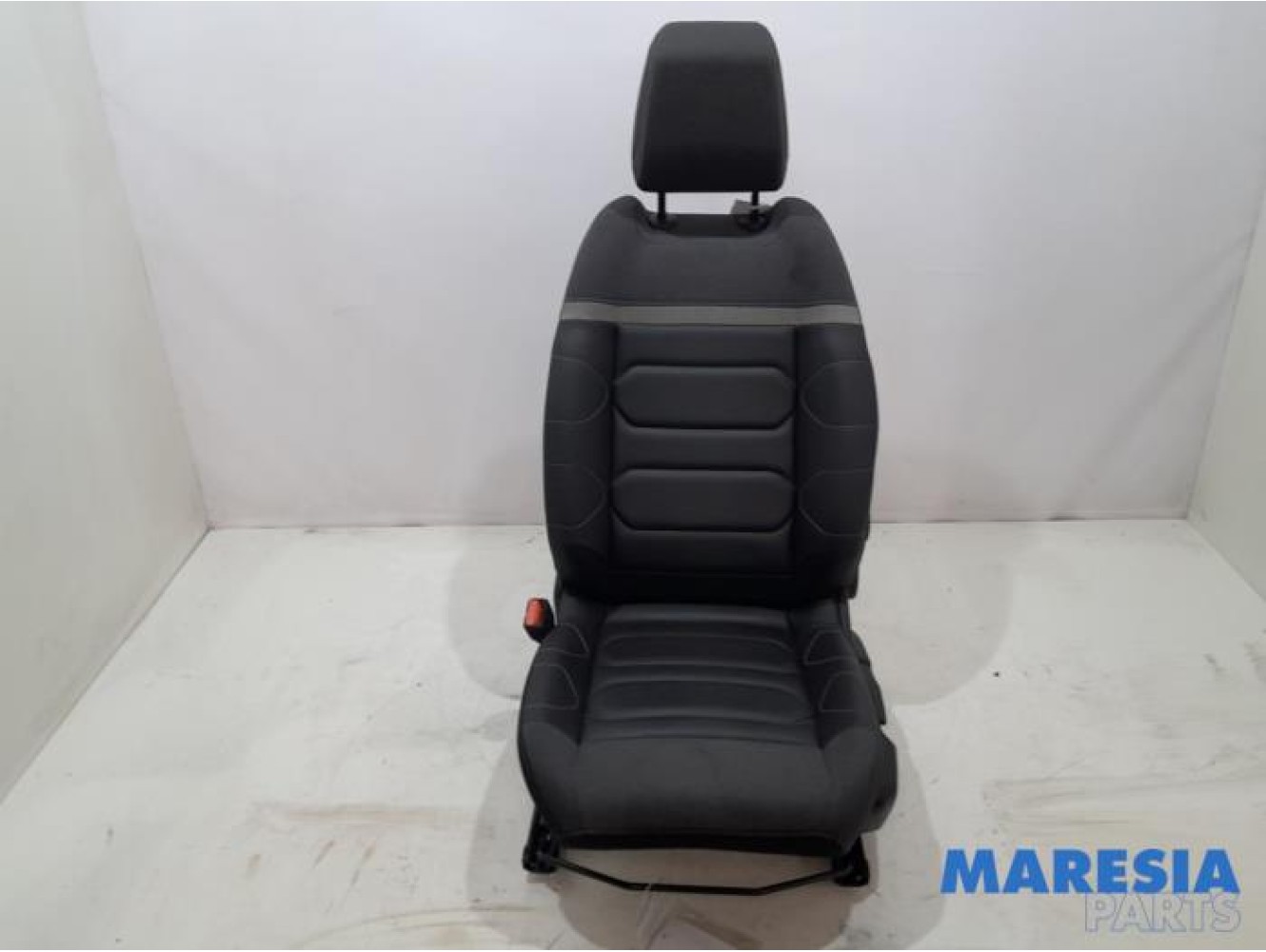 Citroen - C4 - Stoel links