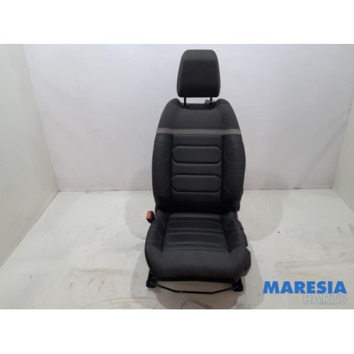 Citroen - C4 - Sitz links