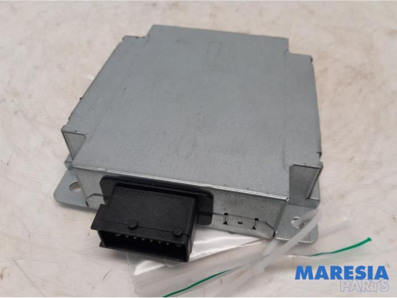 Fiat - 500 - Radio module