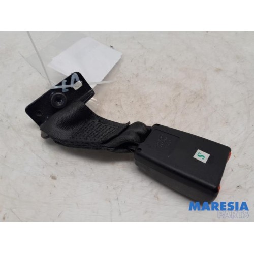 Fiat - 500 - Rear seatbelt buckle, left