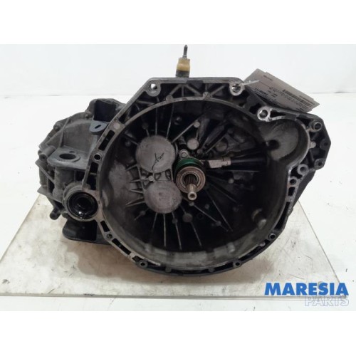 Renault - Trafic - Gearbox