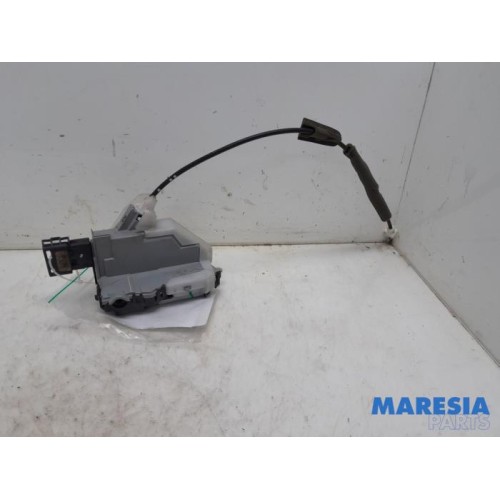 Peugeot - 3008 - Rear door lock mechanism 4-door, left
