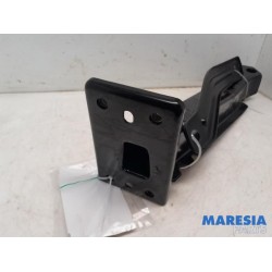 Fiat - 500 - Front wishbone support, right