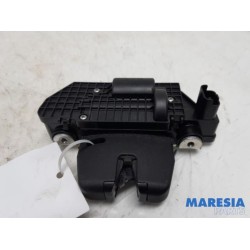Peugeot - 3008 - Tailgate lock mechanism