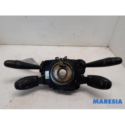 Peugeot - 3008 - Steering column stalk