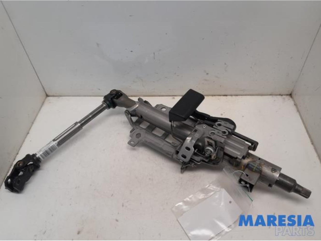 Citroen - C4 - Steering column housing