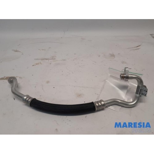 Citroen - C4 - Air conditioning line