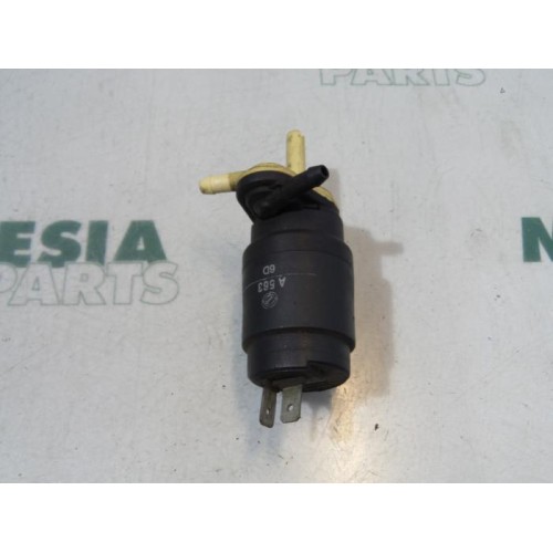 Lancia - Delta - Windscreen washer pump