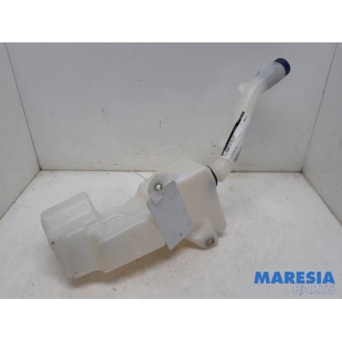 Fiat - Panda - Front windscreen washer reservoir