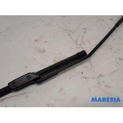 Fiat - Panda - Front wiper arm