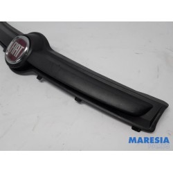 Fiat - Panda - Grill