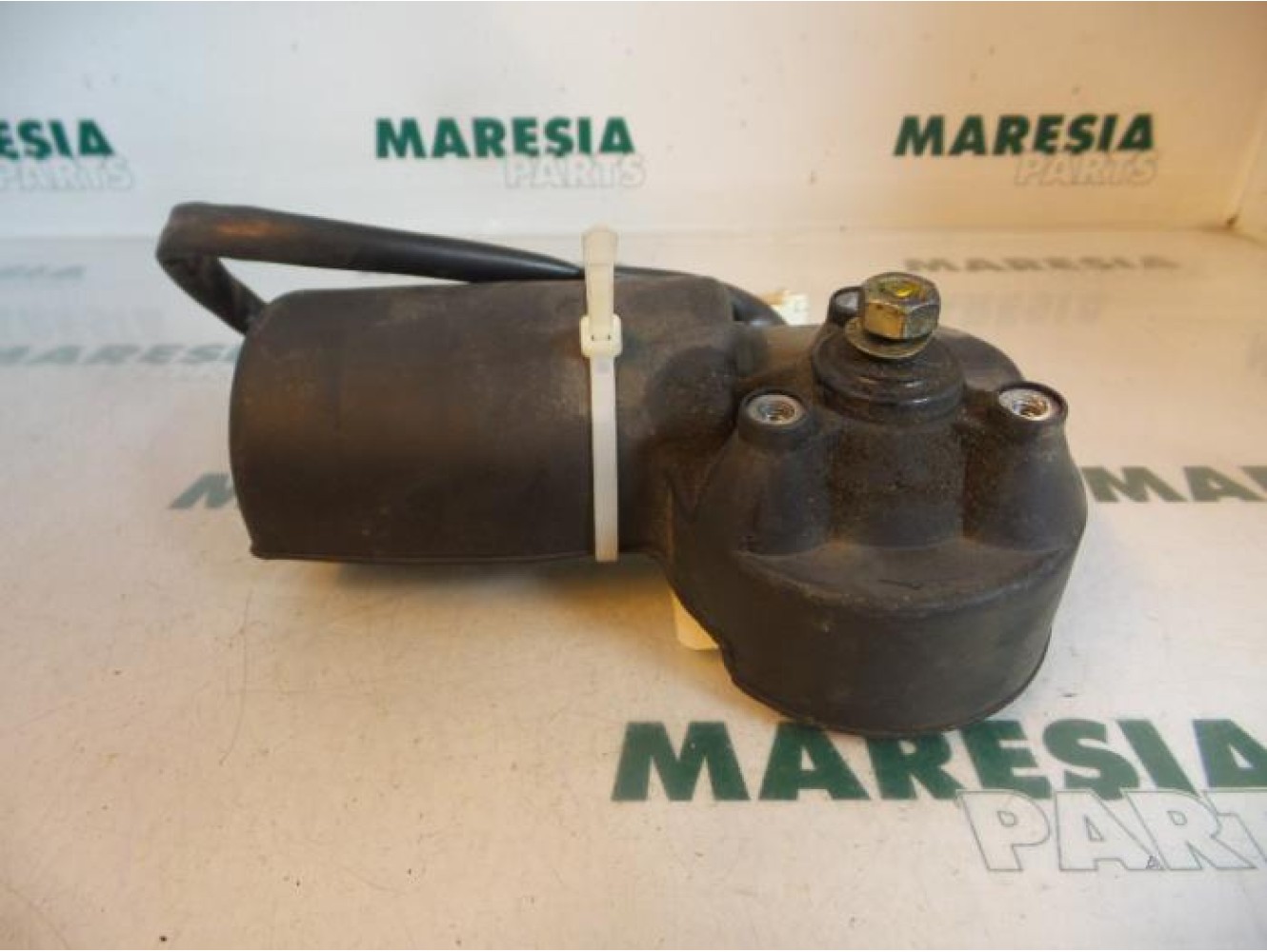 Citroen - Xantia - Front wiper motor