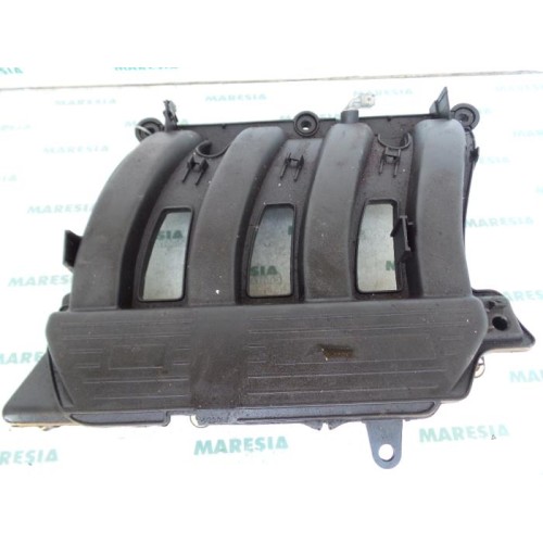 Renault - Megane - Intake manifold