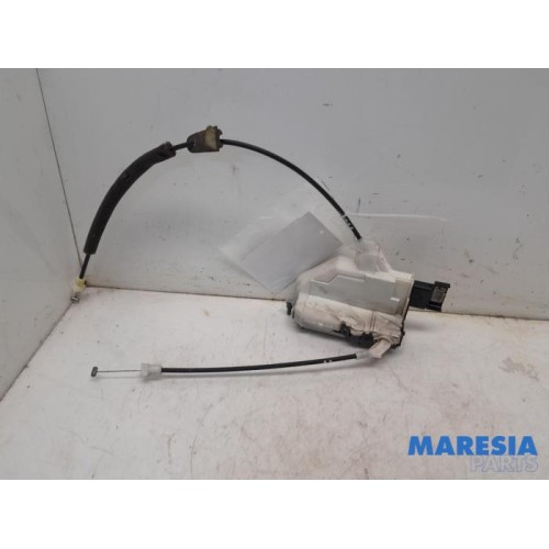 Peugeot - 3008 - Front door lock mechanism 4-door, right