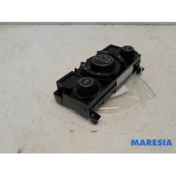Peugeot - 3008 - Heater control panel