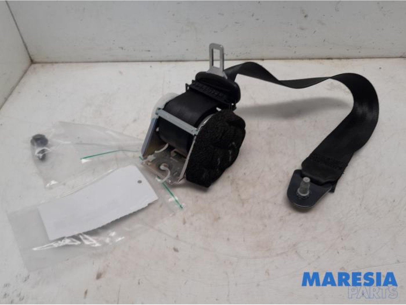 Peugeot - 3008 - Sicherheitsgurt links hinten