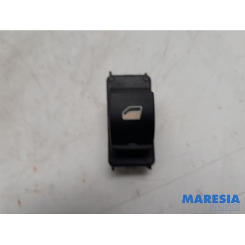 Peugeot - 3008 - Electric window switch